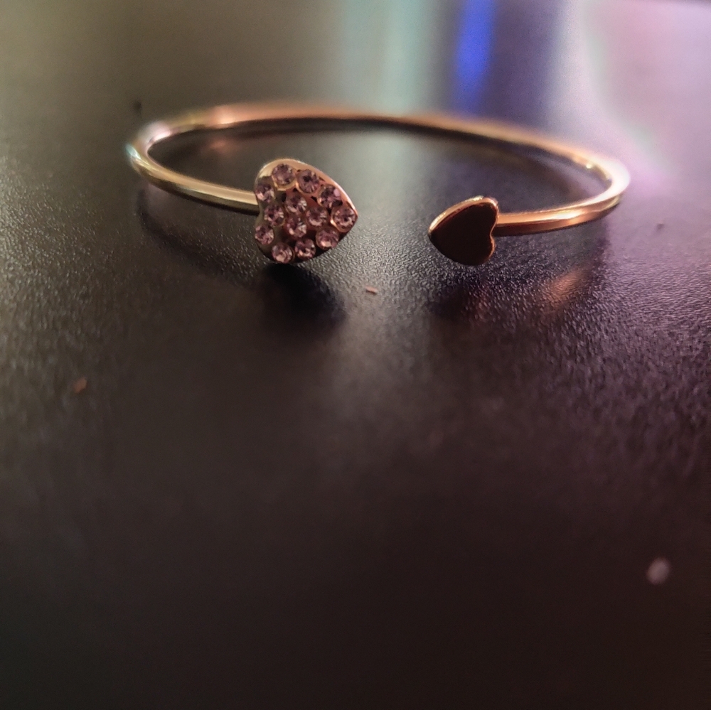 Heart bracelet